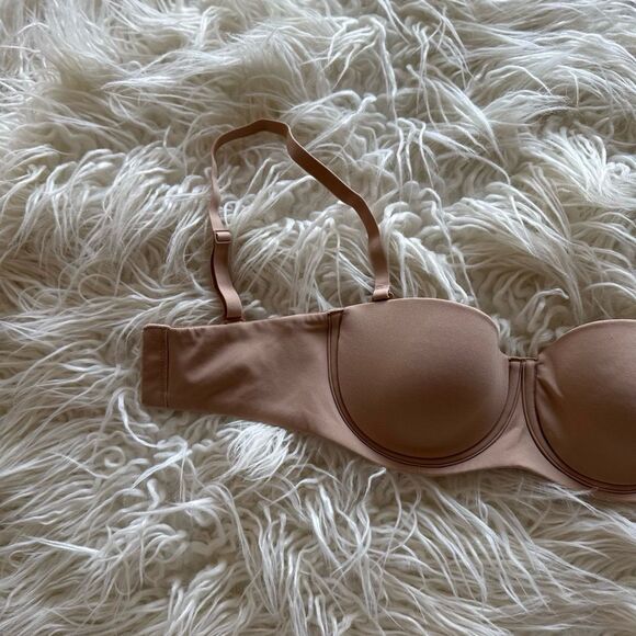 Skims Fits Everybody Strapless Bra Clay Size 30B - Picture 3 of 9